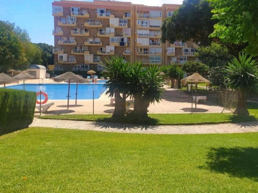 Aguila 110 * Benalmádena